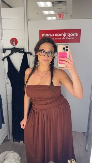 qveenjulia