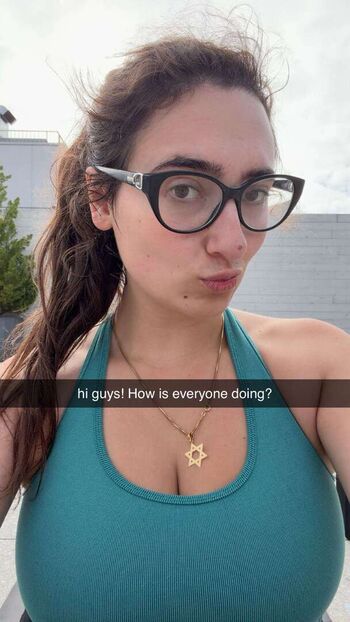 Full leaked Qveenjulia page private onlyfans photo