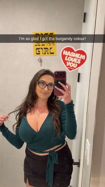 qveenjulia