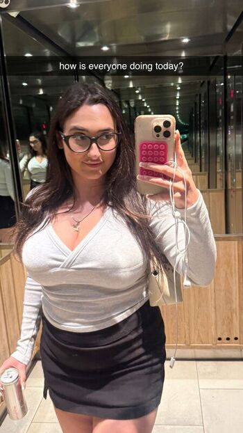 qveenjulia