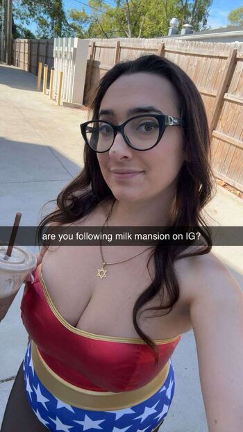 qveenjulia