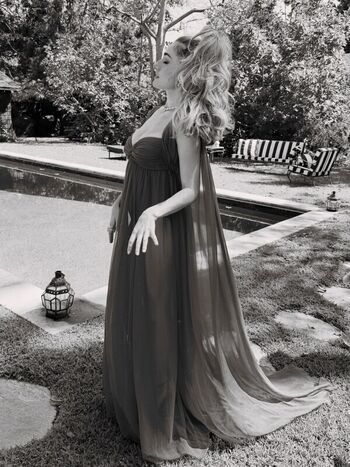 Rachel Anne Sennott