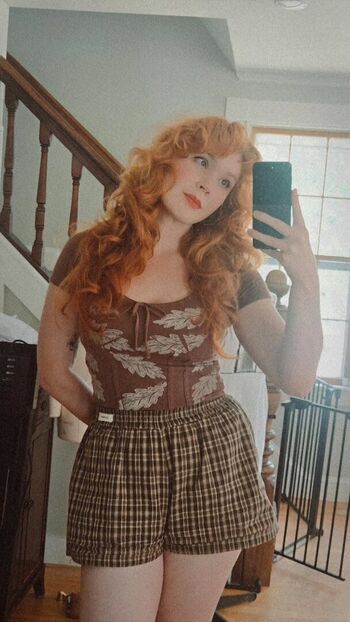 Rachel Maksy