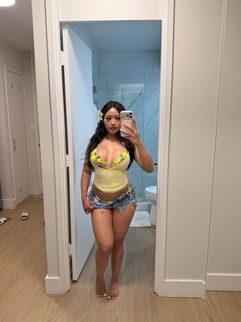 Full leaked Rachelvillaflor private onlyfans photo