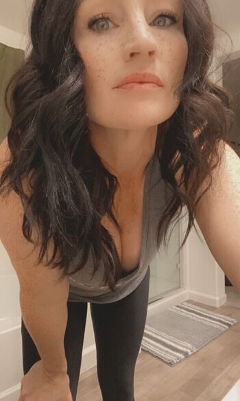 Full leaked Rachierach page private onlyfans photo