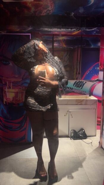 Full leaked Rae empress private onlyfans photo