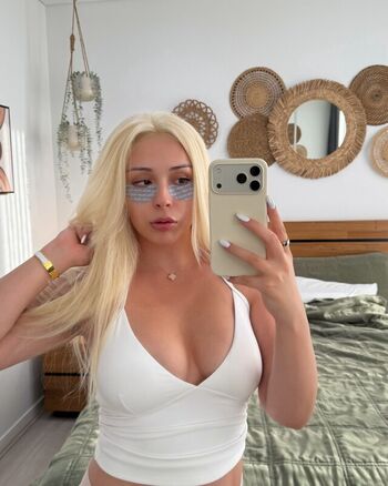 Full leaked Rae law private onlyfans photo
