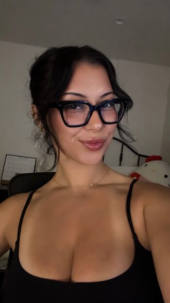 Full leaked Raeibon private onlyfans photo
