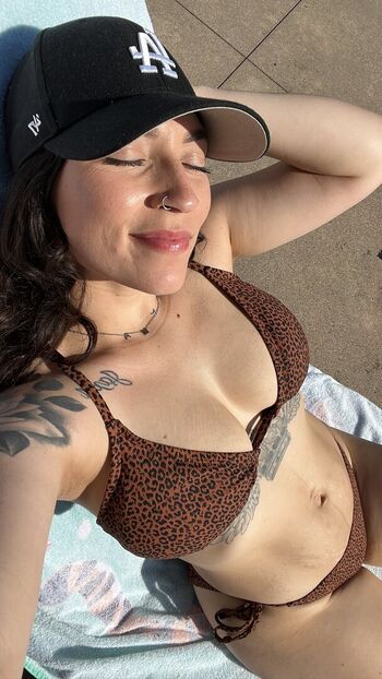 Full leaked Raelynn private onlyfans photo