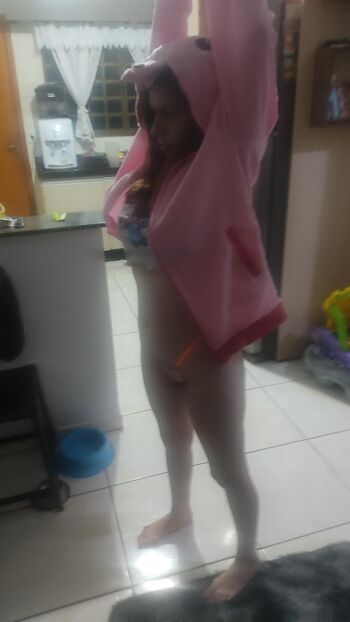 Full leaked Raposarosada private onlyfans photo