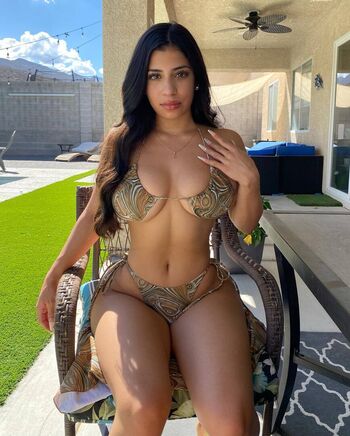 Full leaked Raq adriana private onlyfans photo