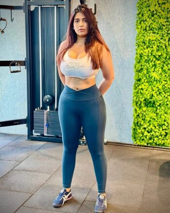 Full leaked Rasha kirmani private onlyfans photo