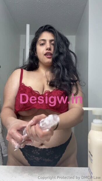 Full leaked Rashmi van private onlyfans photo