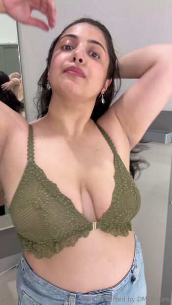 Full leaked Rashmiix private onlyfans photo