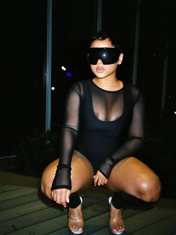 Full leaked Raven diaz from joselines cabaret private onlyfans photo