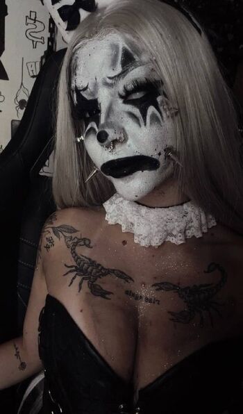 Full leaked Ravena private onlyfans photo