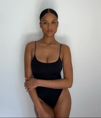 Full leaked Raya forreal private onlyfans photo