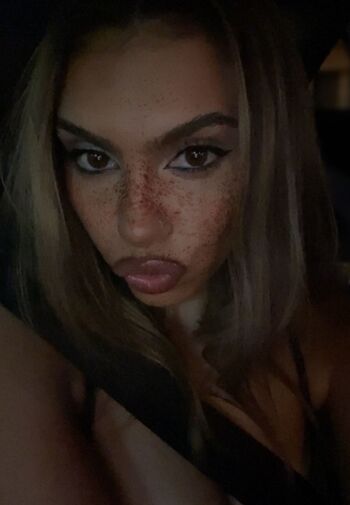 Full leaked Rayna kalan solar private onlyfans photo