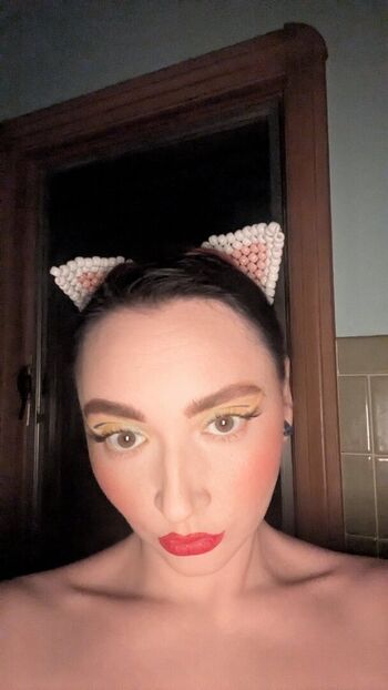 Full leaked Rcknrllnbtchu private onlyfans photo