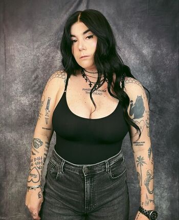 Full leaked Ready to glare page private onlyfans photo