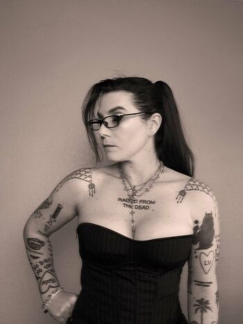Full leaked Ready to glare private onlyfans photo