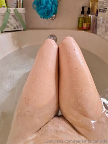 Full leaked Realamericanwife private onlyfans photo