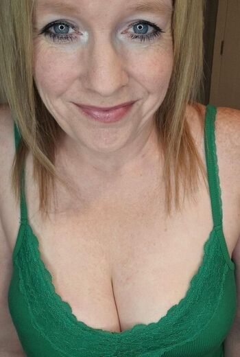 Full leaked Realbettymaxwell private onlyfans photo