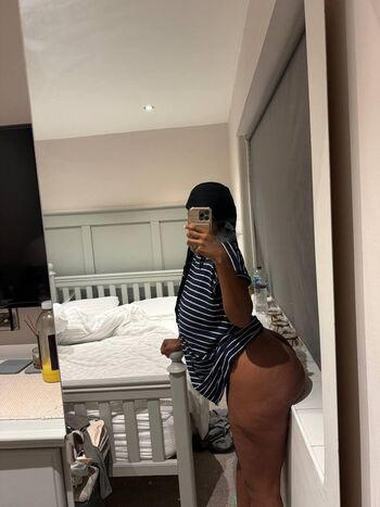 Full leaked Realmsevery private onlyfans photo