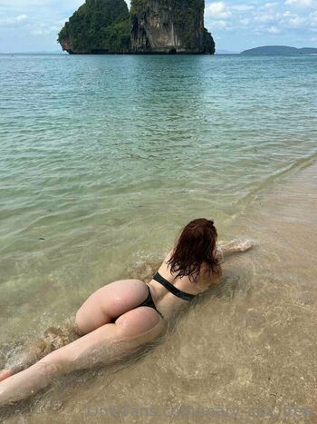 Full leaked Red hot foxy free private onlyfans photo