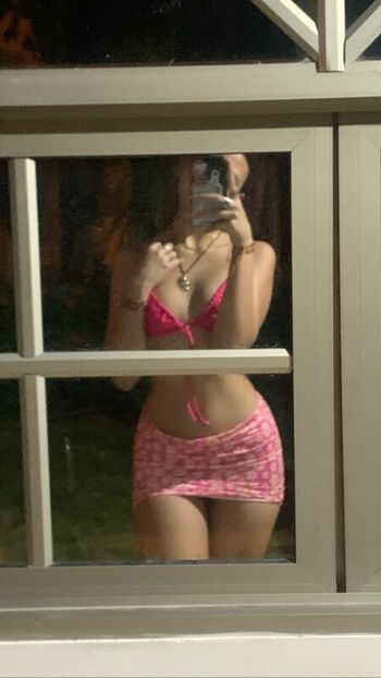 Full leaked Redblossom page private onlyfans photo
