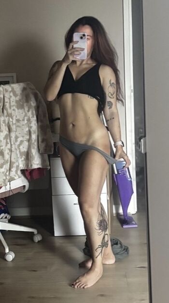 Full leaked Reddit girls who have a secret or deleted nsfw account or content private onlyfans photo