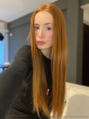 Full leaked Redvenere private onlyfans photo