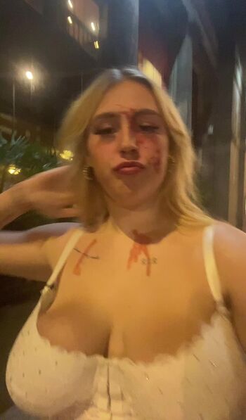 Full leaked Reeseychanelle private onlyfans photo