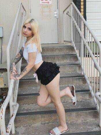 Full leaked Remmyluvskii private onlyfans photo