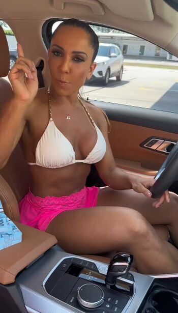Full leaked Renata frisson page private onlyfans photo