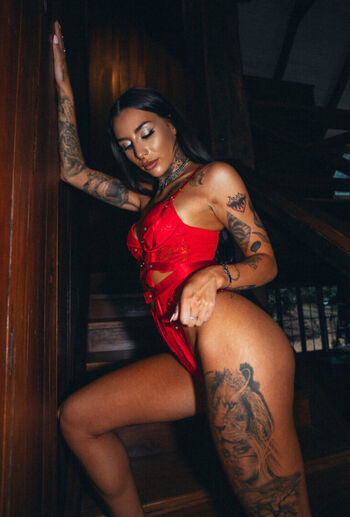 Full leaked Reneesavy private onlyfans photo