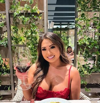 Full leaked Reneesouv realtor private onlyfans photo