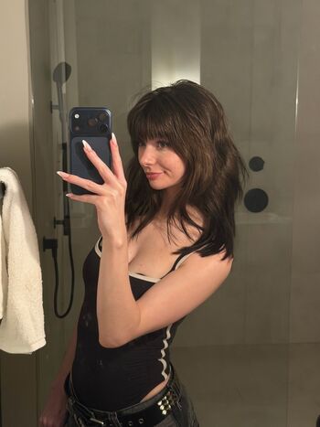 Full leaked Renhollister private onlyfans photo