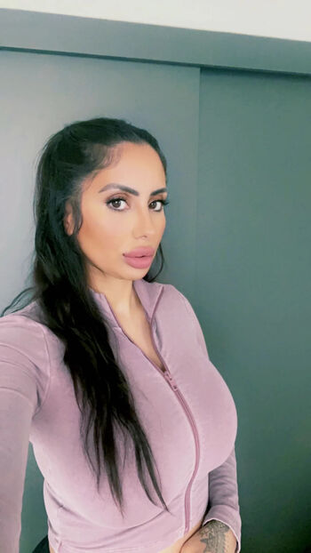 Full leaked Rere bollywood private onlyfans photo