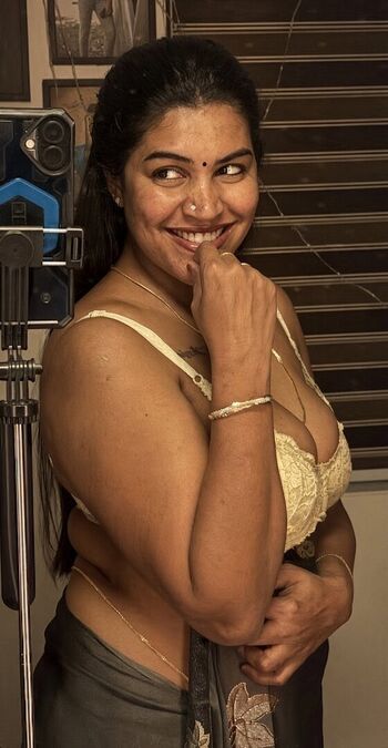 Full leaked Reshma rechu private onlyfans photo