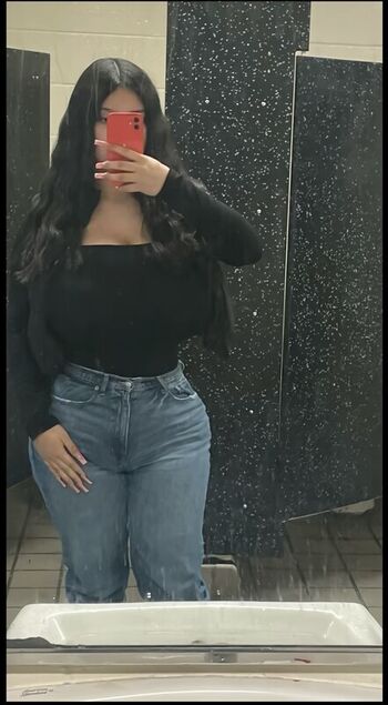 Full leaked Reyna ramirez private onlyfans photo