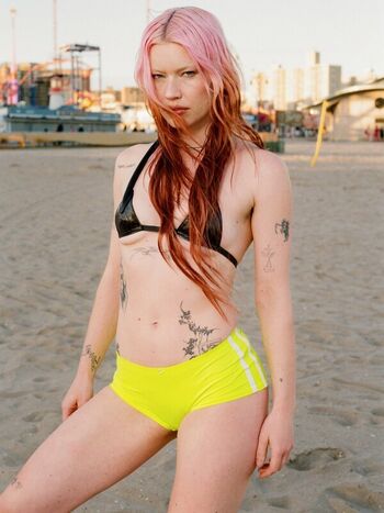 Full leaked Rhian teasdale page private onlyfans photo