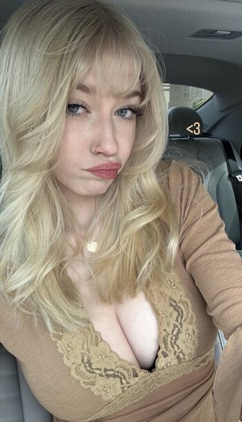 Full leaked Rhiannontice private onlyfans photo