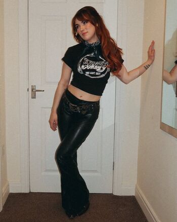 Full leaked Rianne downey private onlyfans photo