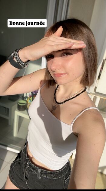 Full leaked Ribie private onlyfans photo