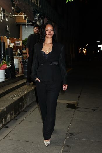 Full leaked Rihanna private onlyfans photo