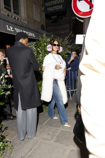 Full leaked Rihanna page private onlyfans photo