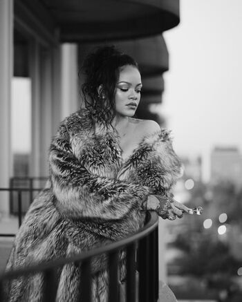 Full leaked Rihanna page private onlyfans photo