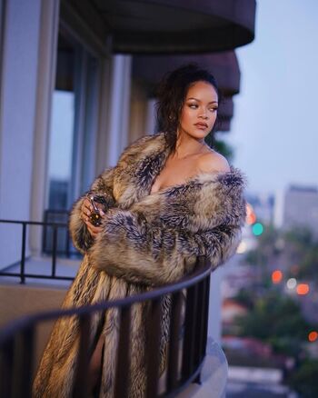 Full leaked Rihanna page private onlyfans photo