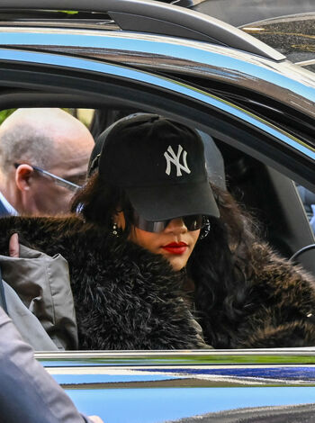 Full leaked Rihanna page private onlyfans photo